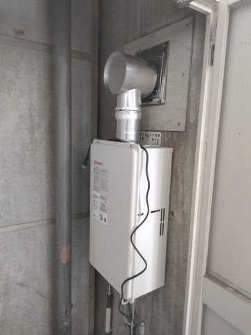 ガス給湯器交換工事　東京都狛江市