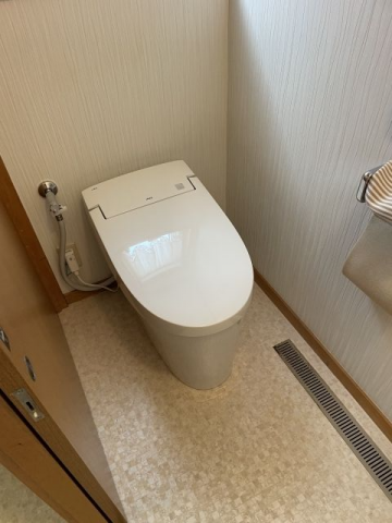 トイレ交換工事　栃木県宇都宮市　YBC-S40H-DV-S816H-N-BW1