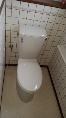 トイレ交換工事　大阪府大阪市都島区　GQ-1037W