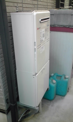 給湯器交換工事　大阪府岸和田市　GTH-C2449AWDBLset13A