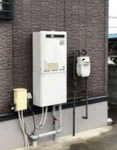 ガス給湯器交換工事　福岡県直方市　RUF-E2406SAW-set-13A - Before