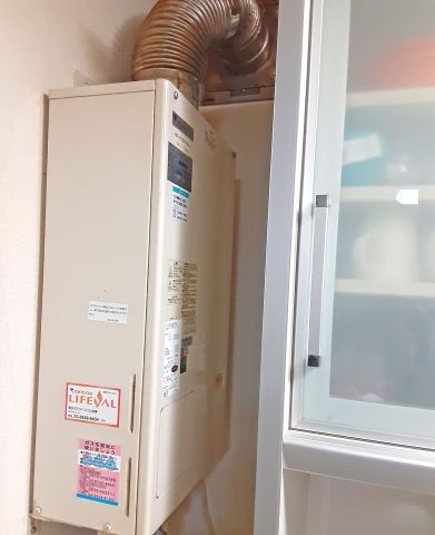 ガス給湯器交換工事　東京都台東区　GQ-1637WS-FFA-13A - Before