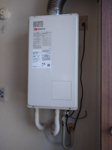 ガス給湯器交換工事　東京都台東区　GQ-1637WS-FFA-13A