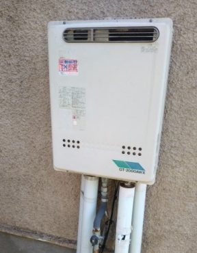 ガス給湯器交換工事　広島県廿日市市　GT-C2062PAWX-2-BL-13A - Before