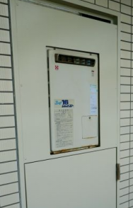 ガス給湯器交換工事　大分県別府市　GQ-1626AWX-DX-BL-13A - Before
