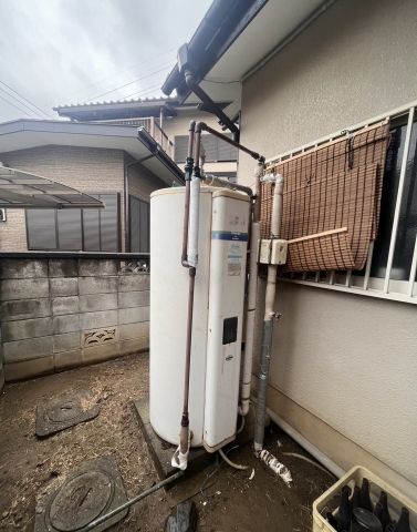 電気温水器交換工事　埼玉県蓮田市　SRG-375G-setR - Before