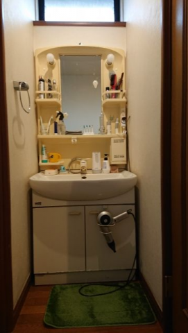 洗面化粧台交換工事　千葉県我孫子市　AR3H-755SY-U-LP2H - Before