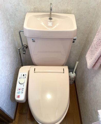 便座 便座交換工事　東京都世田谷区　CW-D12-BN8 - Before
