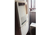 ガス給湯器交換工事　東京都渋谷区　RUX-E1610W-set - Before
