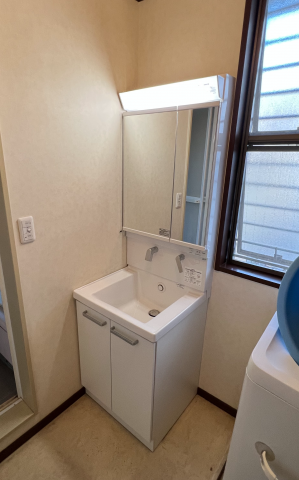 洗面化粧台交換工事　東京都文京区　LDSWB060BAGEN1-A
