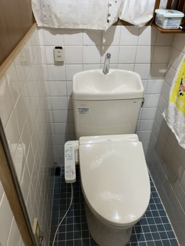 トイレ交換工事　大阪府高槻市　CS232B-SH233BA-SC1 - After
