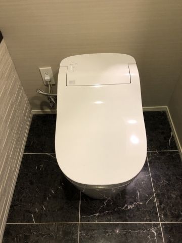 トイレ交換工事　東京都世田谷区　XCH1601WS-N