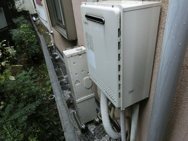 給湯器・コンロ交換工事　東京都板橋区　GT-2050SAWX-2BL-set-13A - Before