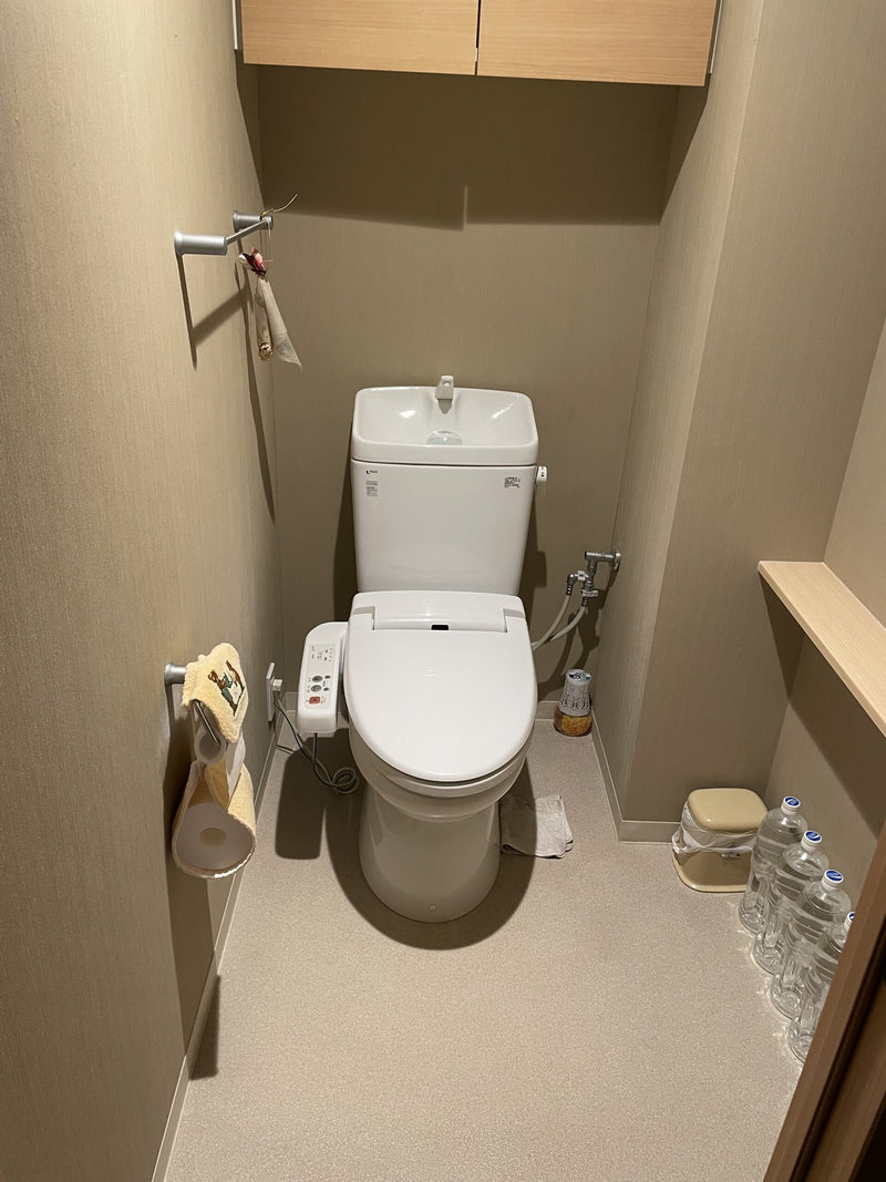 トイレ交換工事　神奈川県川崎市高津区　CW-EA21A-BW1 - Before