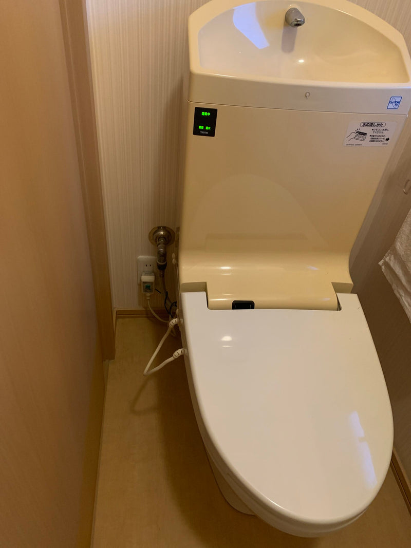 トイレ交換工事　愛知県豊橋市　CES9150-NW1 - Before