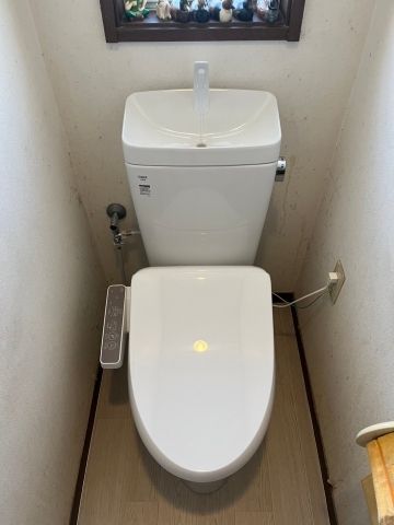 トイレ交換工事　兵庫県神戸市北区　BC-Z30H-DT-Z380H-BW1