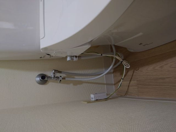 トイレ交換工事　東京都荒川区　CW-KA31-BW1