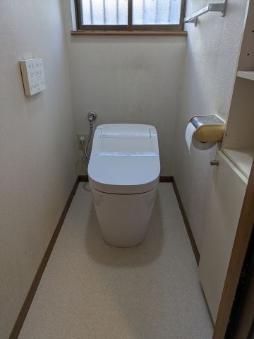 トイレ交換工事　静岡県菊川市　XCH1601MWSK - After