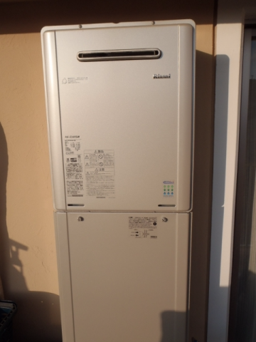 給湯器交換工事　神奈川県横浜市保土ケ谷区　RUF-E2405SAW-13A-set
