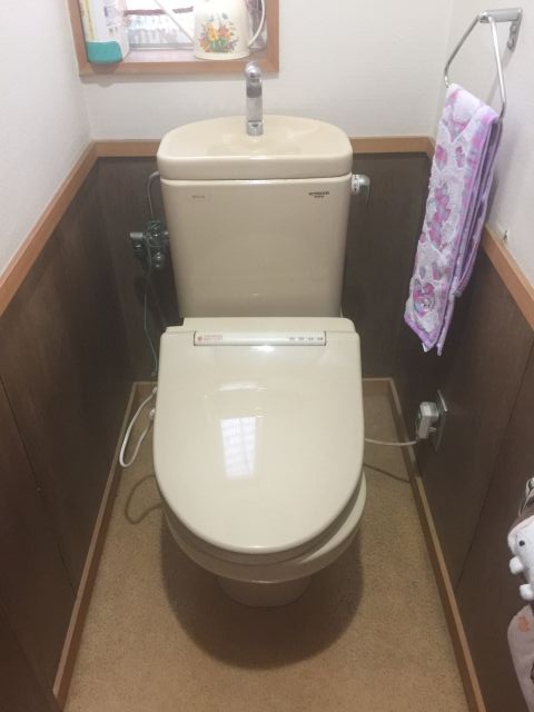 トイレ交換工事　福島県福島市　TCF6541AKJ-SC1 - Before
