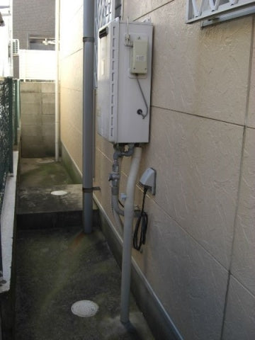 給湯器交換工事　兵庫県尼崎市　RUF-E2405SAW-13A - Before