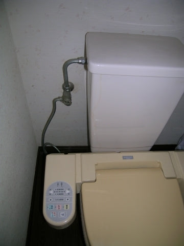 トイレ交換工事　石川県羽咋郡宝達志水町　TCF4711AK-NW1 - Before