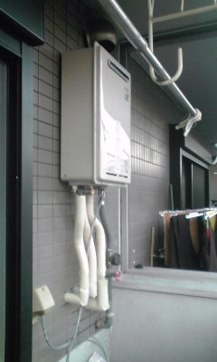 給湯器交換工事　大阪府大阪市生野区　RUJ-V2011W-A-set-13A - After