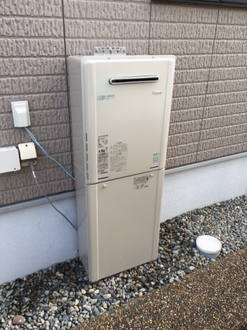 給湯器交換工事　岐阜県岐阜市　RUF-E2405SAW-13A-set