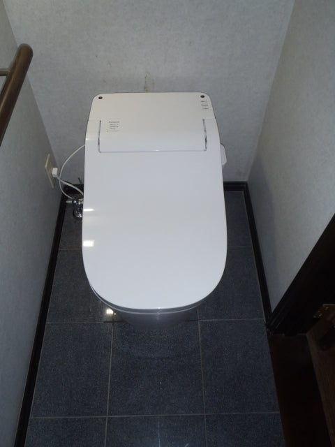トイレ交換工事　神奈川県川崎市麻生区　XCH1401WS
