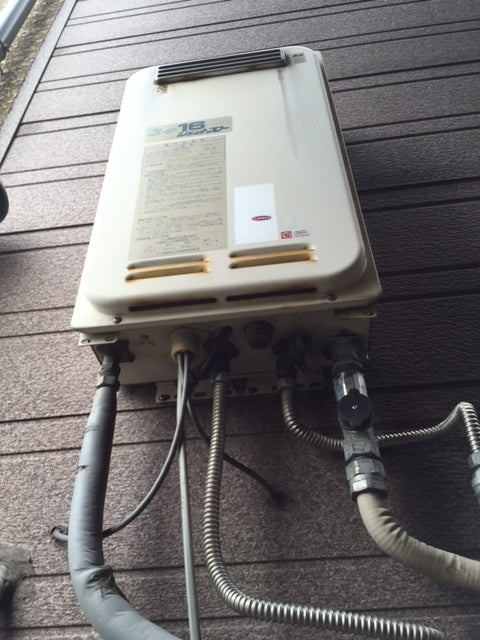 給湯器交換工事　大阪府大阪市城東区　RUJ-V1611W-A-set-13A