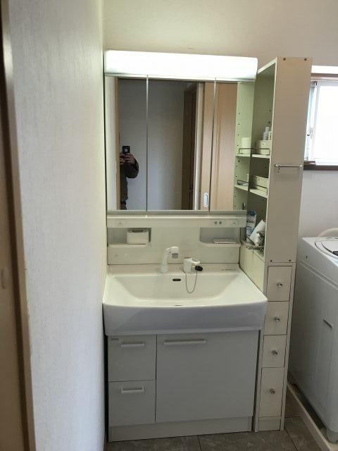 洗面化粧台交換工事　東京都日野市　LSAB-71AWN1B - After