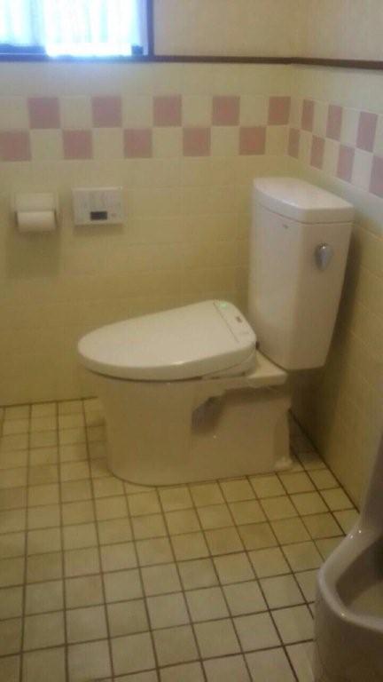 トイレ交換工事　大分県大分市　TCF4711AK-SC1