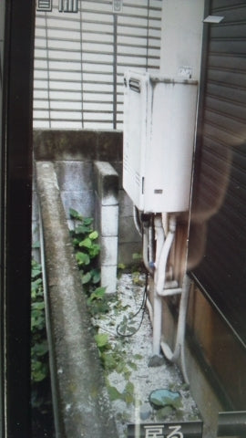 給湯器交換工事　東京都豊島区　RUF-E2405SAW-A-13A - Before