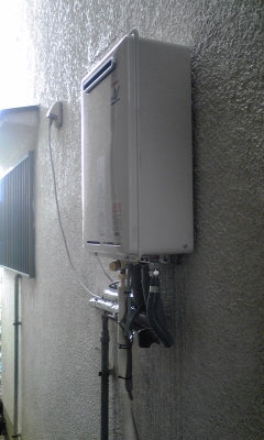 給湯器交換工事　大阪府摂津市　RUJ-V1611W-A-13A