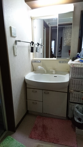 洗面化粧台交換工事　鹿児島県鹿児島市　AR1FH-755SY-QH2 - Before