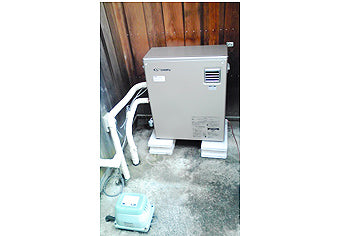 石油給湯器交換工事　和歌山県和歌山市　IBF-4764D-set