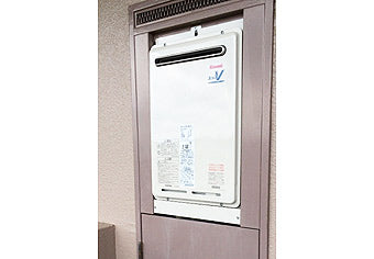 ガス給湯器交換工事　兵庫県明石市　RUJ-V2401W(A)-set