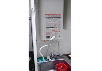 小型電気温水器取付工事　大阪府大阪市　EWM-14
