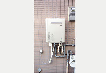 ガス給湯器交換工事　大阪府大阪市　RUF-E2004SAW(A)-set
