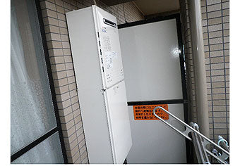 ガス給湯器交換工事　東京都板橋区　GT-C2052SAWX BL-set