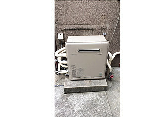 ガス給湯器交換工事　兵庫県尼崎市　RUF-E2401SAG(A)-set