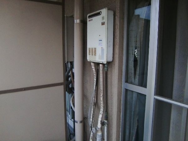 給湯器取替工事（ガス可とう管取替共）　東京都板橋区　GQ-1639WS