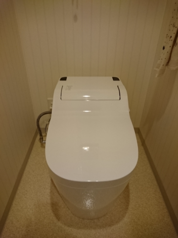 トイレ取替工事(塩入）　神奈川県横浜市都筑区　SF-HE430S