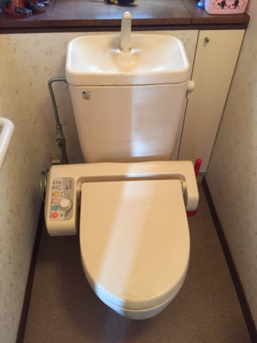 トイレ取替工事　神奈川県逗子市　CS230B-SH231BA-W